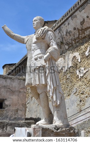 Ancient roman statue of Marcus Nonius Balbus, chief benefactor of the town of Herculaneum and roman proconsul