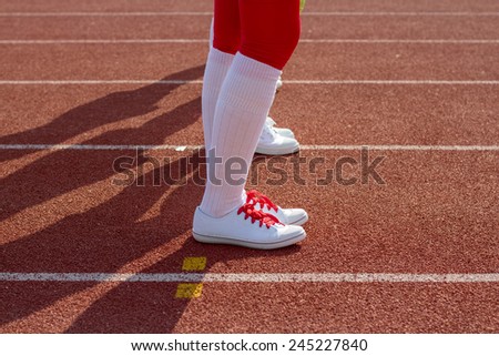 Running track shoes