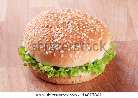 Sesame seed bun with fresh lettuce