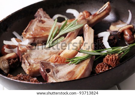 Pan-roasted lamb chops and mushrooms
