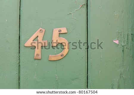 [20-12-2011][FORUM GAME] TRUY TÌM CON SỐ - Page 2 Stock-photo-the-numbers-forty-five-on-a-house-front-door-80167504