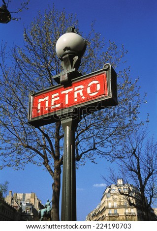 France, Paris, Metro sign