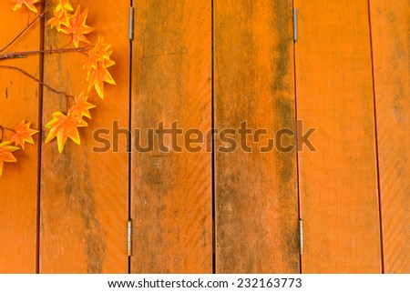 old wooden walls with flower decorate
