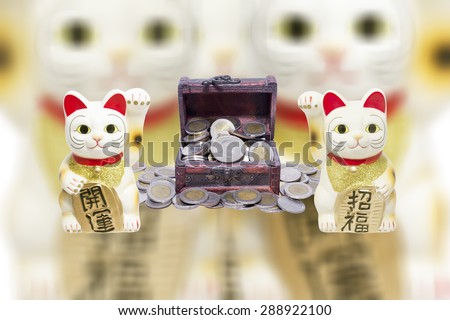 Ceramic doll Japanese welcoming  lucky Cat  ( Maneki Neko )