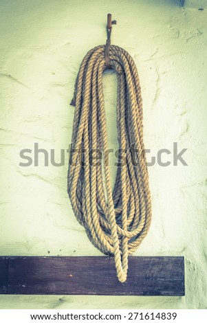 Rope on wall of vintage.