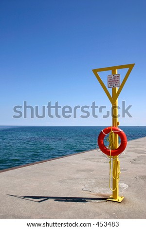Safety sign with lifebuoy
