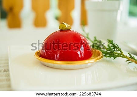 red dessert