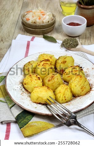 Fried potatoes and sauerkraut, kutpup and Provencal herbs