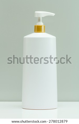 Dispenser Pump Cosmetic Or Hygiene, Plastic Bottle Of Gel, Liquid Soap, Lotion, Cream, Shampoo