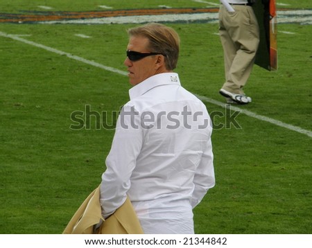 DENVER: OCTOBER 5:  Broncos\' former quaterback, John Elway, makes an appearance at an award ceremony during  Denver\'s  football game against Tampa Bay on October, 5, 2008, at Invesco Field
