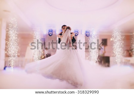 brides wedding party in the elegant restaurant with a wonderful light and atmosphere