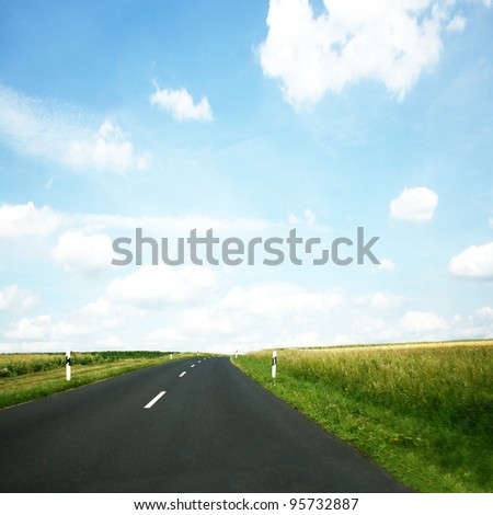 nice long and wide roads for car drivers