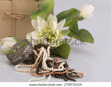 letters pack with flowers and jewelry