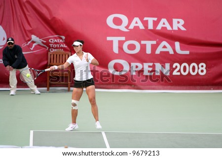 Chinese tennis player Li Na on court at the Qatar Total Open, February 20, 2008, during her defeat of world No 6, Russia\'s Anna Chakvetadze