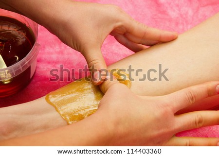 epilation with liquate sugar at legs epilation with liquate sugar at legs