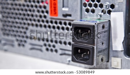 server power supply connectors