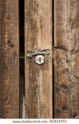 Old round door lock