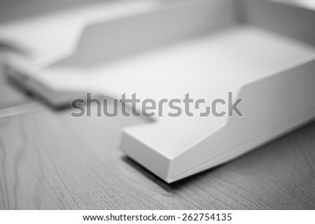 Empty document trays