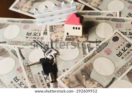 House and ten thousand yen bills