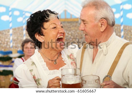 Seniors in a beer-tent