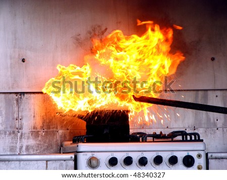 Demonstration of water on oil fire