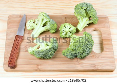 cutting Board ,green, broccoli, cutting, food, raw, vegetable, ingredient, gourmet, plank, organic, healthy,  cut