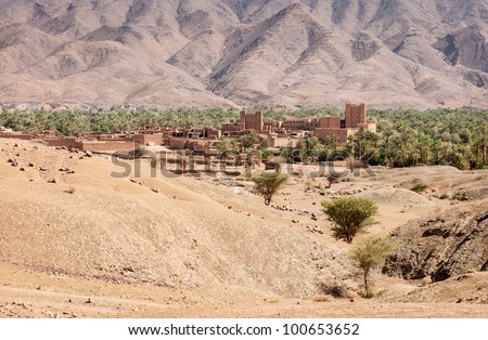 Morocco - Atlas Mountain Village - Draa Valley