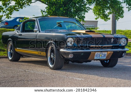 ROLLA, MISSOURI MAY 9, 2015 - Black Mustang at Rolla Cruise In Show