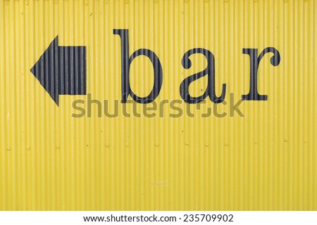 this way to the bar / you can deduce which way from / which way arrow points