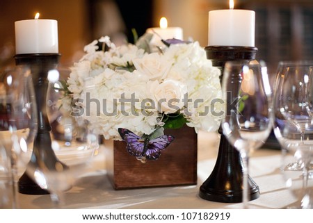 Elegant Table Setting at a Wedding Reception