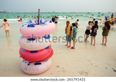 PATTAYA, THAILAND - MARCH 26, 2015: Life buoy is available to the traveler at all., in Ko Lan ( Larn Island ) on March 26, 2015 in Pattaya , Thailand.