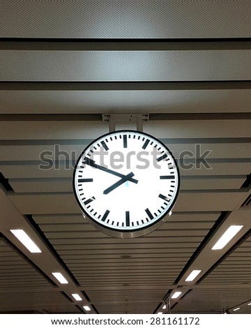time in station
