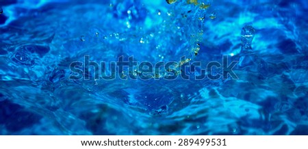 spectacular picture of water  raindrops, natural lighting,background