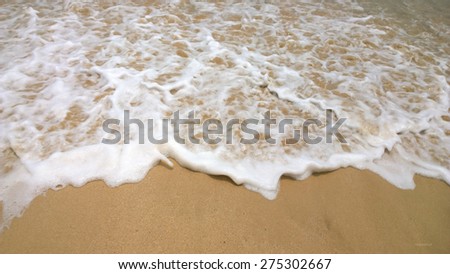 The bubble wave on the sand