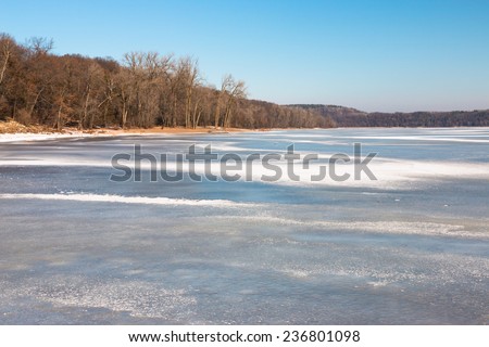 Mississippi River at winter, Minnesota, USA