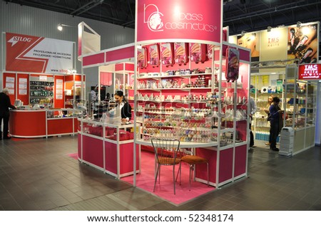 Cosmetic Showroom Design