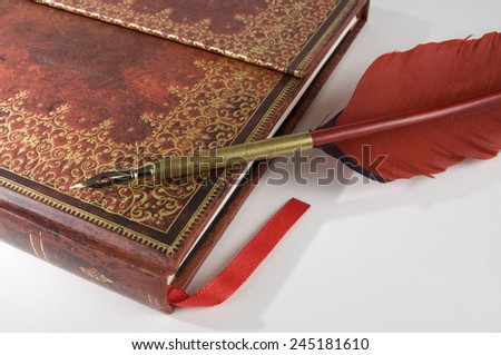 Writer\'s Book and Fountain Pen Horizontal
