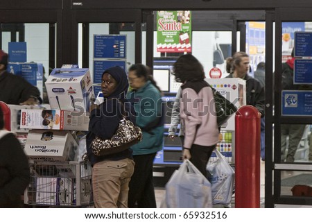 GERMANTOWN - NOVEMBER 26: Walmart black friday shoppers start at 12AM November 26 2010, MD, 2010 in Germantown, Maryland