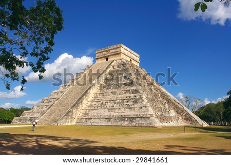 Chichen-Itza maya culture