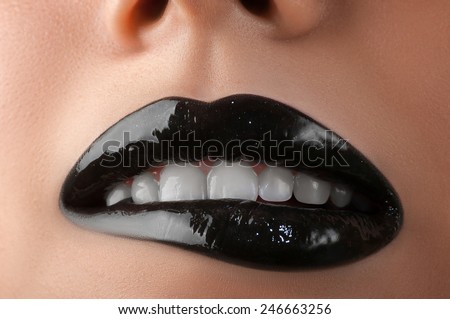 Fashion creative black lip gloss