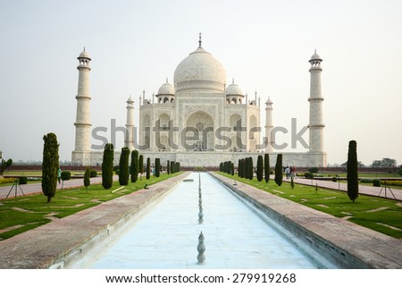 Taj mahal, A famous historical monument of India