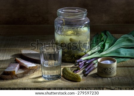 Vodka with wild garlic, bacon and pickles