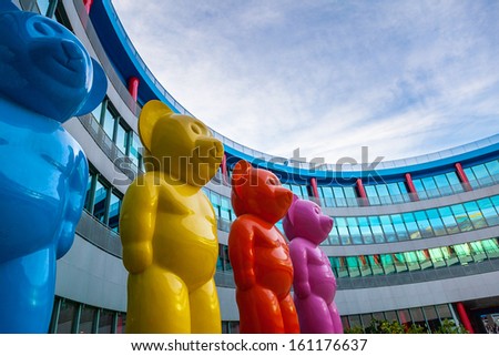MADRID, SPAIN - OCTOBER 07: Big Bears in Ifema by artist dEmo. His sculptures have become a constant presence outside of major Spanish and international museums, on October 07, 2011 in Madrid, Spain