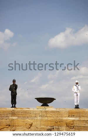 ANKARA, TURKEY-MAY 30:Turkish soldiers  hold position for respect moment of silence to Ataturk at Anitkabiris the mausoleum of Ataturk on May,30 2009 in Ankara, Turkey