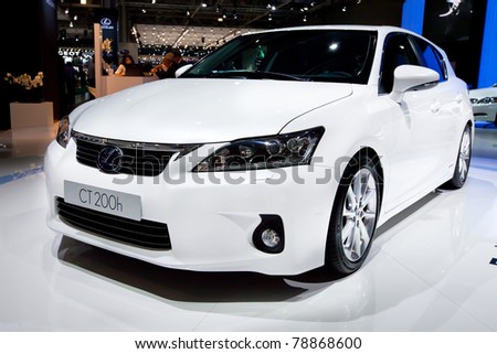 lexus ct white