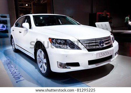 MOSCOW, RUSSIA - AUGUST 25: White  car Lexus GS 450 H at Moscow International exhibition InterAuto on August 25, 2010 in Moscow, Russia.