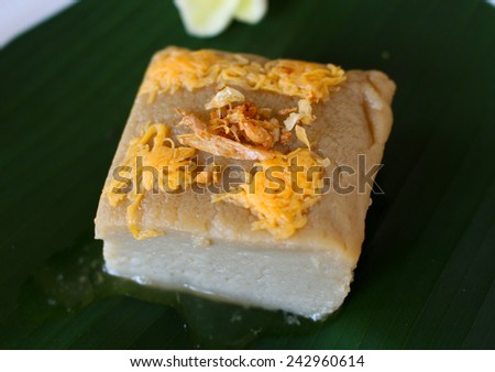 Mung Bean Thai Custard Dessert Recipe on banana Leaf
