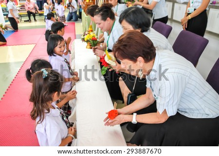 PHUKET THAILAND - JULY 2:  Thai kindergarten celebration Teachers\' Day by giving flower and garlands on July 2, 2015 in Phuket, Thailand