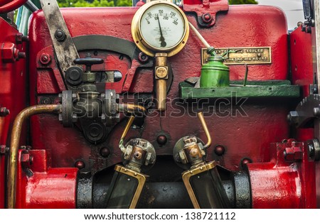 Steam traction engine Boiler with pressure gauge.