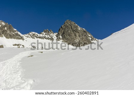 [Obrazek: stock-photo-winter-mountain-trail-runnin...402891.jpg]